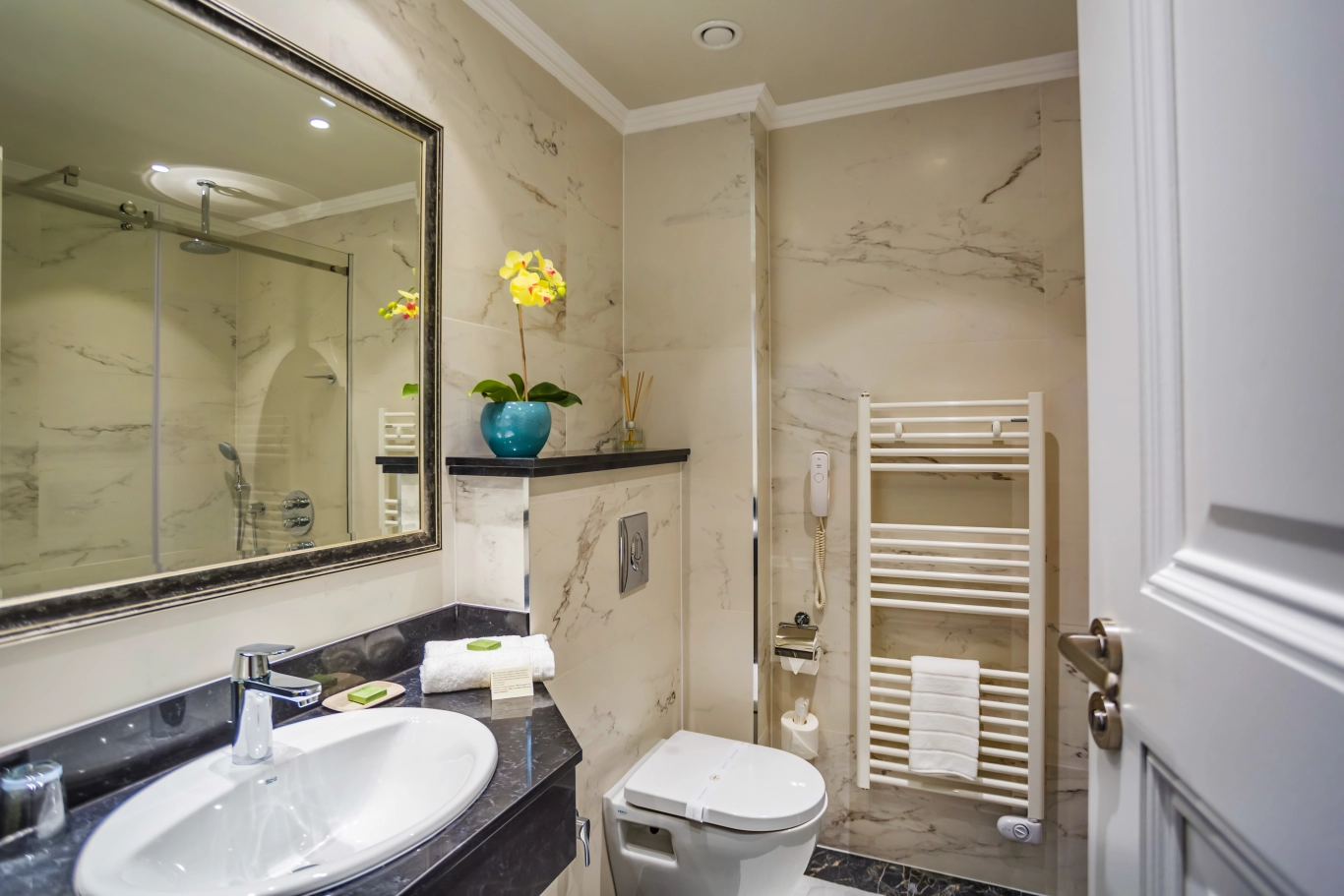 Двойна стая