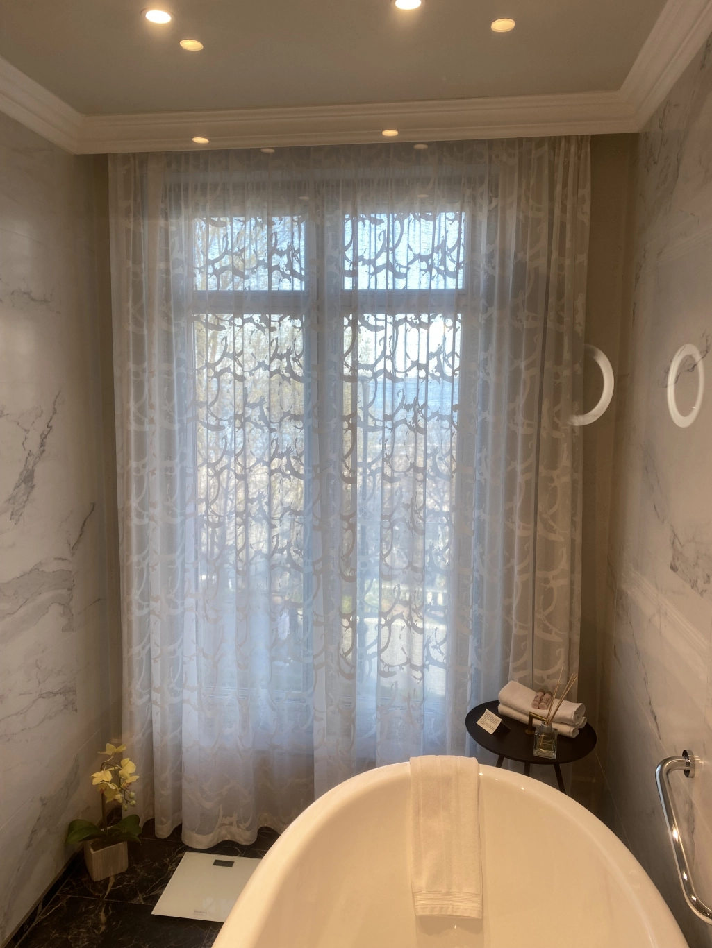 Стая "Гранд делукс" с изглед море, балкон и вана