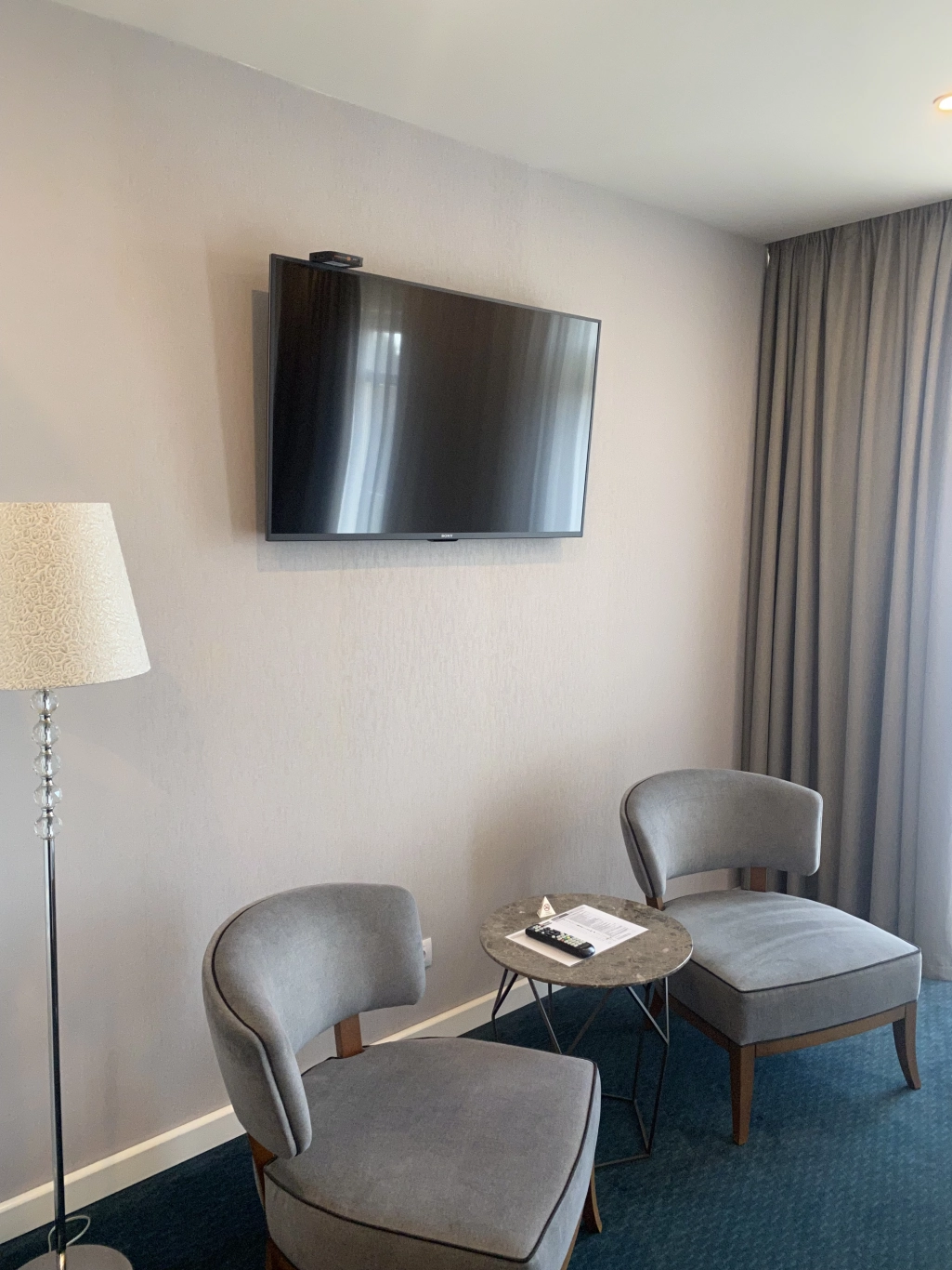 Стая "Гранд делукс" с изглед море, балкон и вана