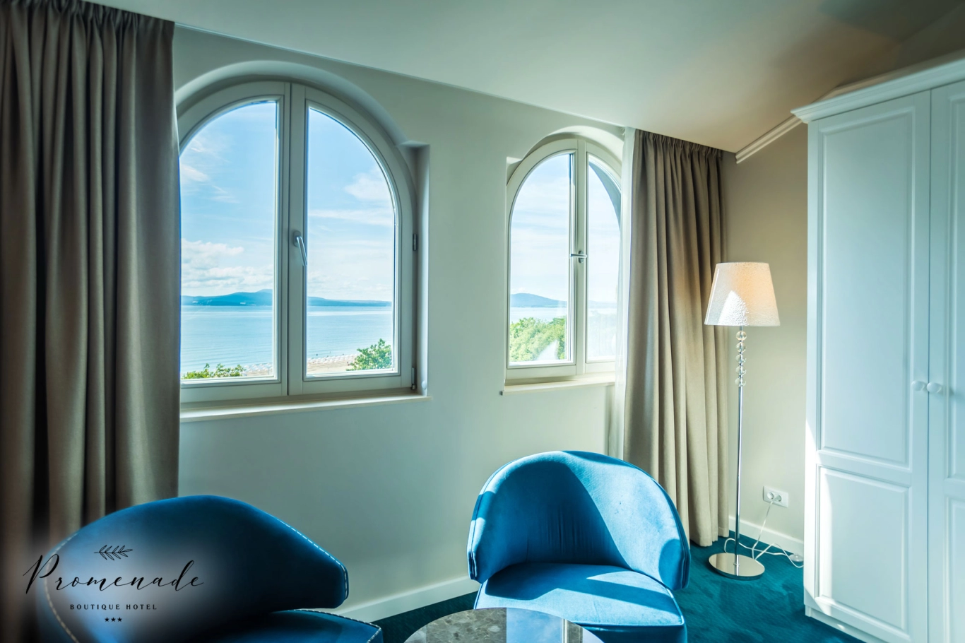 Сюпириър стая с изглед море